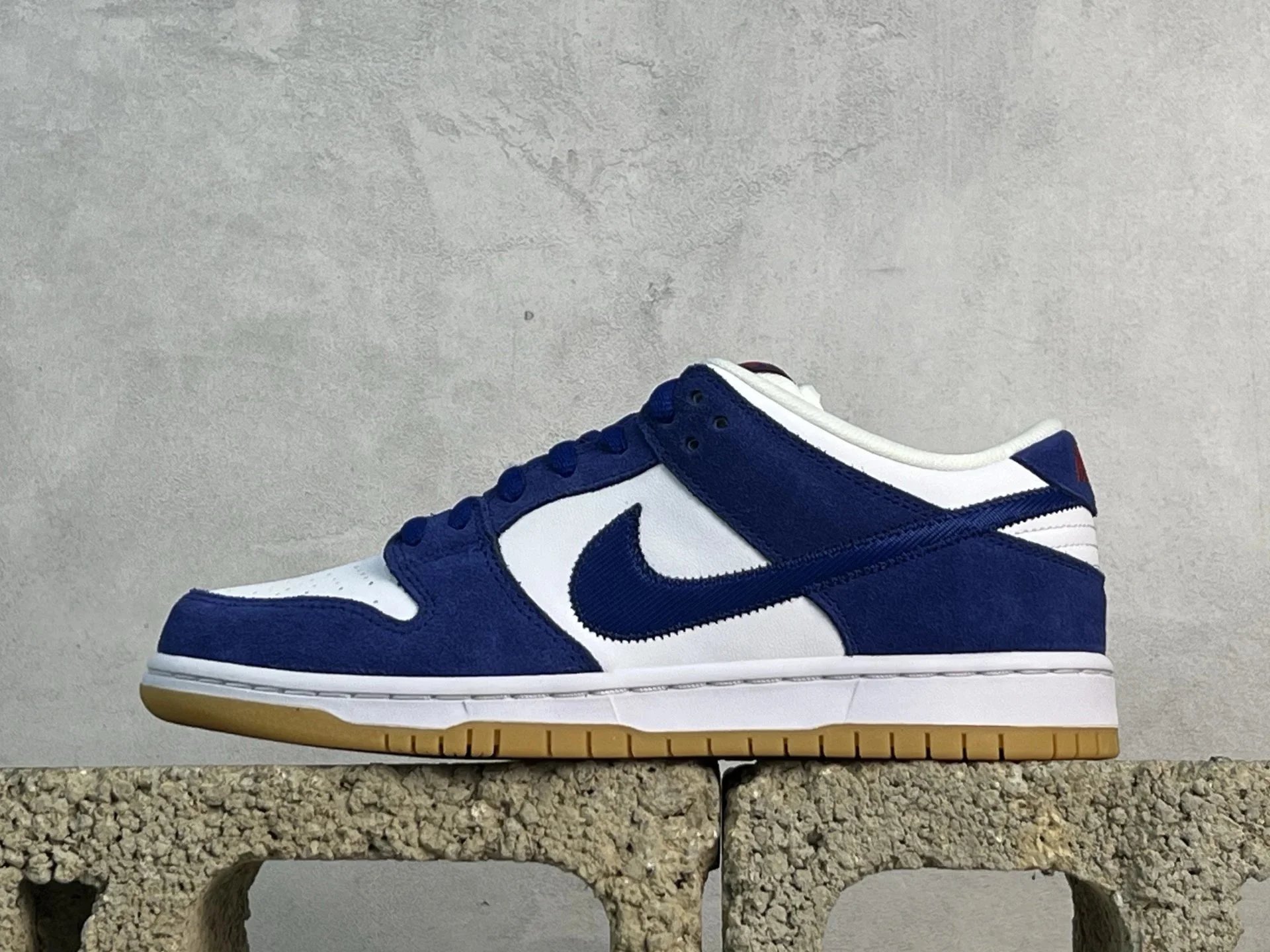 Nike shoes NK